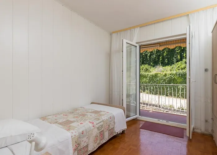 Varez * دوبروفينك